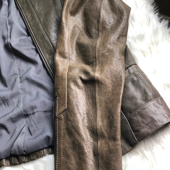 Danier genuine leather moto jacket, size small - Picture 6 of 6